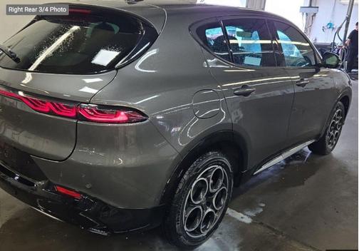 Grigio Ascari Metallic 2024 Alfa Romeo Tonale Ti EAWD