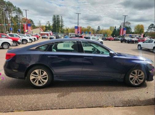 Still Night Pearl 2019 Honda Accord LX