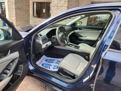 Still Night Pearl 2019 Honda Accord LX