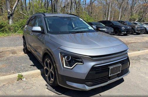 Steel Gray 2023 Kia Niro Touring