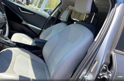 Steel Gray 2023 Kia Niro Touring