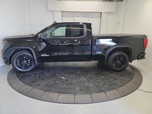 Onyx Black 2025 GMC Sierra 1500 Elevation