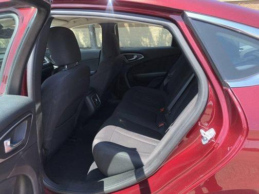 Velvet Red Pearlcoat 2015 Chrysler 200 Limited