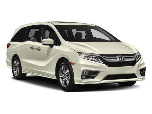 Modern Steel Metallic 2018 Honda Odyssey Touring