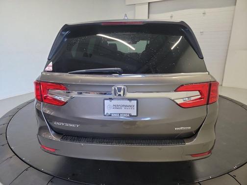Modern Steel Metallic 2018 Honda Odyssey Touring