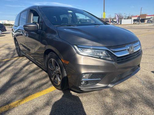 Modern Steel Metallic 2018 Honda Odyssey Touring