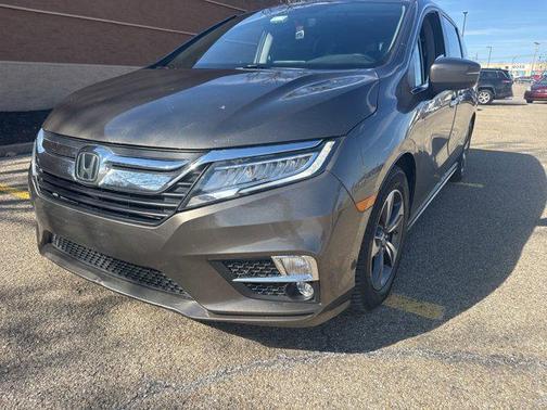 Modern Steel Metallic 2018 Honda Odyssey Touring