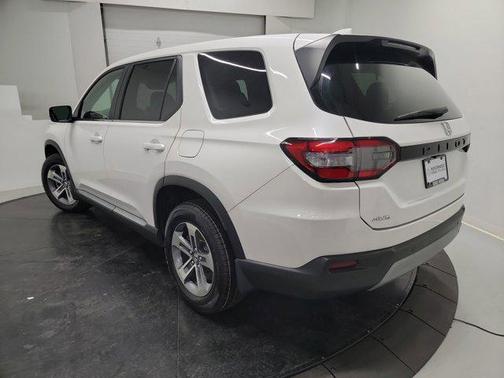 2023 Honda Pilot AWD EX-L 7 Passenger