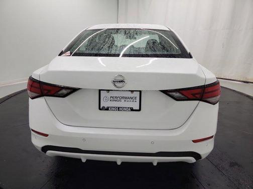 2022 Nissan Sentra S