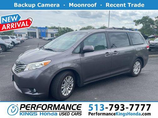 2013 Toyota Sienna XLE