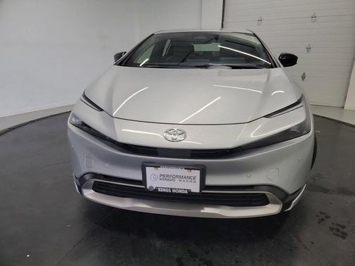 Cutting Edge 2023 Toyota Prius Prime XSE