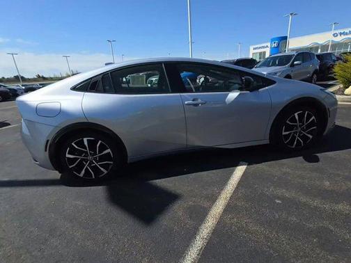 Cutting Edge 2023 Toyota Prius Prime XSE