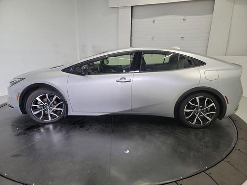 Cutting Edge 2023 Toyota Prius Prime XSE