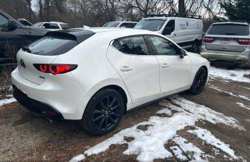2021 Mazda Mazda3 FWD w/Premium Package