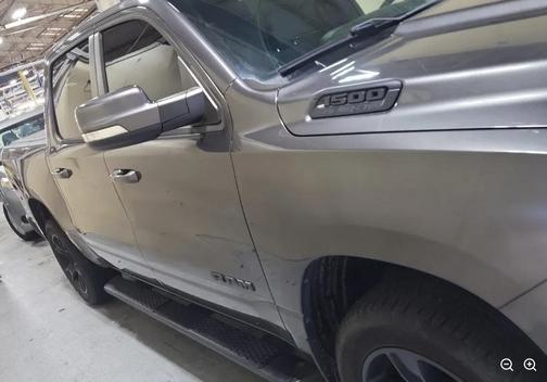 Granite Crystal Metallic Clearcoat 2020 RAM 1500 Big Horn/Lone Star