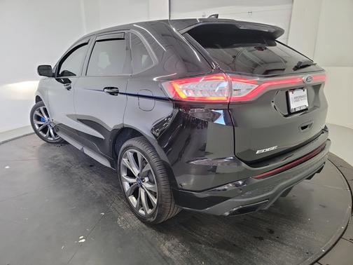 Shadow Black 2018 Ford Edge Sport