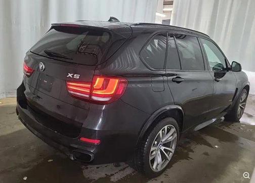 Black Sapphire Metallic 2016 BMW X5 xDrive50i