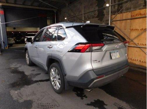 2020 Toyota RAV4 Limited