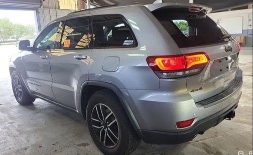 Billet Silver Metallic Clearcoat 2019 Jeep Grand Cherokee Trailhawk