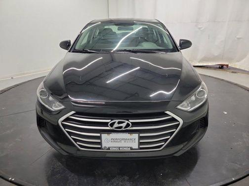 Phantom Black 2018 Hyundai ELANTRA SEL