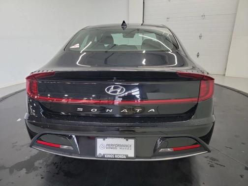 Onyx Black 2023 Hyundai SONATA SE
