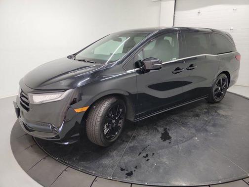 Crystal Black Pearl 2023 Honda Odyssey Sport
