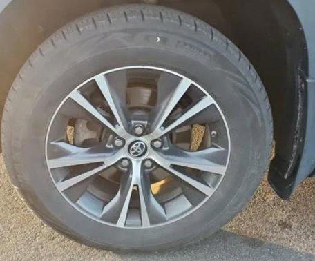 Nautical Blue Metallic 2016 Toyota Highlander XLE