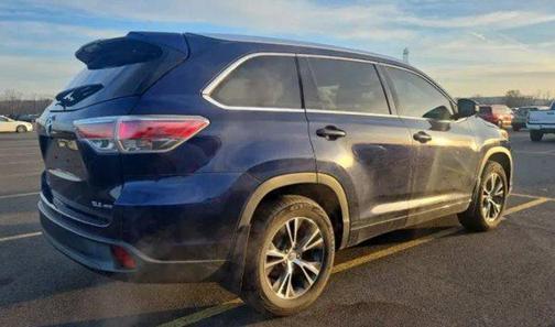 Nautical Blue Metallic 2016 Toyota Highlander XLE
