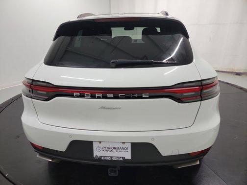 2020 Porsche Macan Base