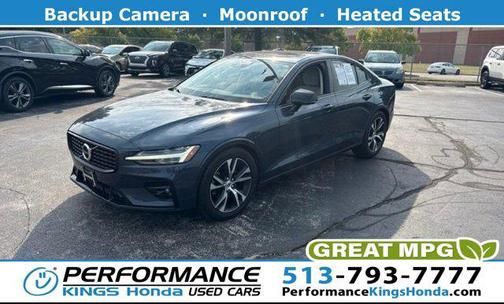 2021 Volvo S60 T5 Momentum