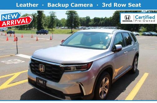 Lunar Silver Metallic 2024 Honda Pilot EX-L