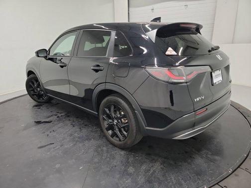 Crystal Black Pearl 2024 Honda HR-V AWD Sport