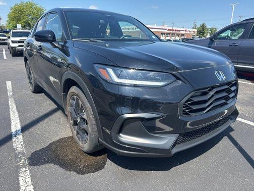 Crystal Black Pearl 2024 Honda HR-V AWD Sport