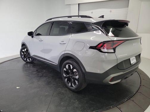 Wolf Gray 2023 Kia Sportage X-Line