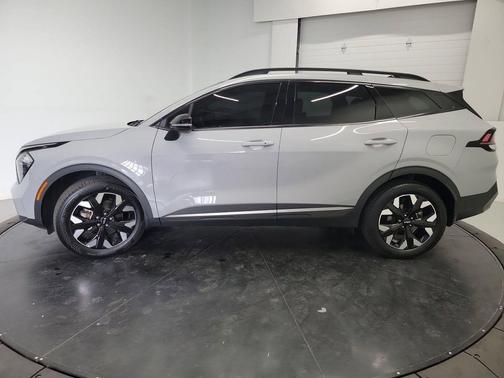 Wolf Gray 2023 Kia Sportage X-Line