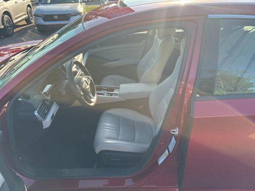 2022 Honda Accord EX-L 1.5T