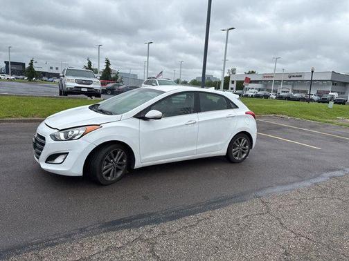 2016 Hyundai Elantra GT Base