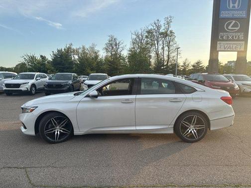 Platinum White Pearl 2021 Honda Accord Touring 2.0T
