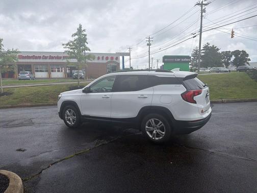 Summit White 2018 GMC Terrain SLE