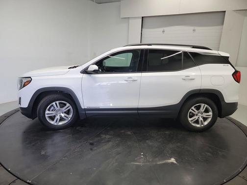 Summit White 2018 GMC Terrain SLE