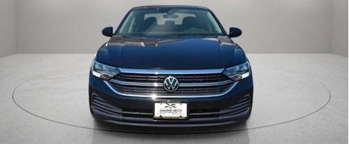 Deep Black Pearl 2024 Volkswagen Jetta 1.5T S