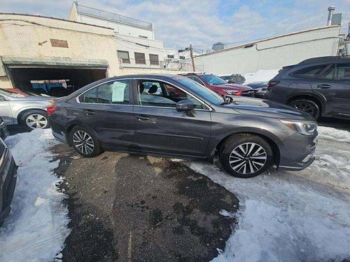 2018 Subaru Legacy Premium