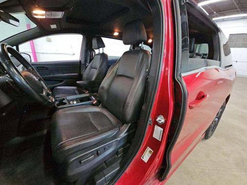 Radiant Red Metallic II 2023 Honda Odyssey Sport