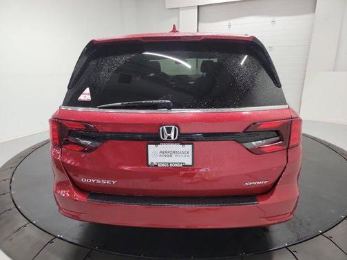 Radiant Red Metallic II 2023 Honda Odyssey Sport