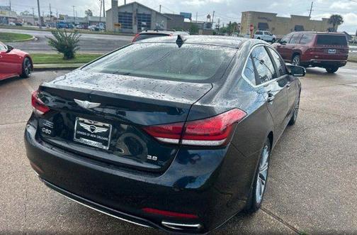 Victoria Black 2018 Genesis G80 3.8