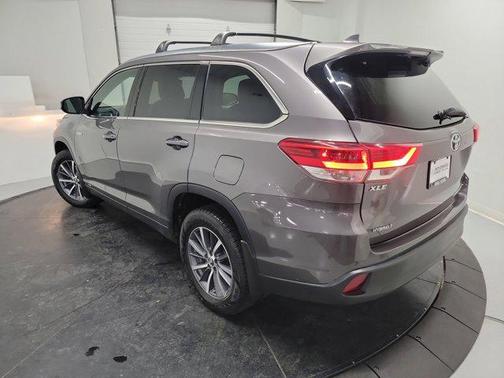 2017 Toyota Highlander Hybrid XLE