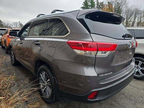 2017 Toyota Highlander Hybrid XLE