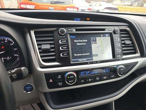 2017 Toyota Highlander Hybrid XLE