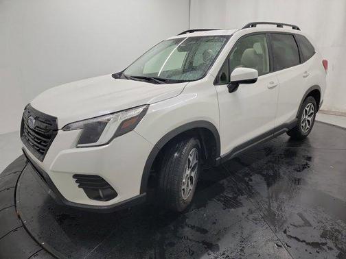 2022 Subaru Forester Premium