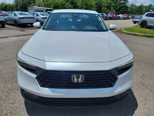 2025 Honda Accord LX 1.5T